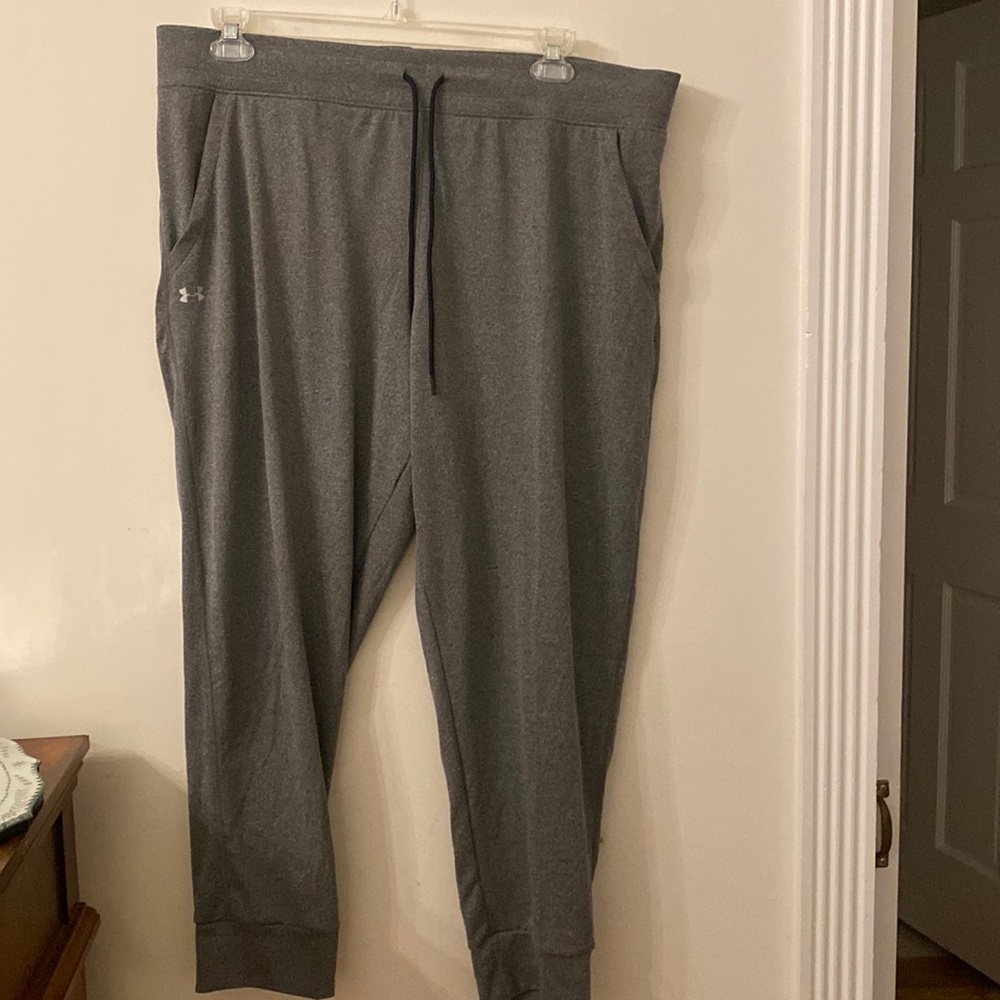NWT Under Armour Womans Heat Gear pants XXL